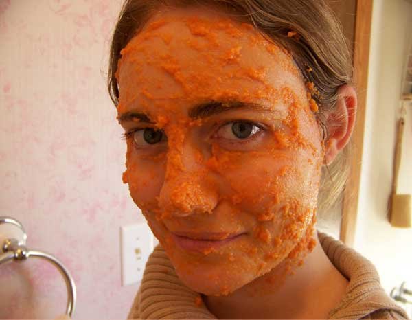 Carrot-and-Honey-Mask